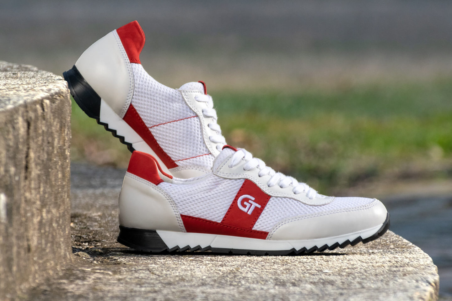 G&T Aktív Fehér textil - Piros nubuk sportcipő