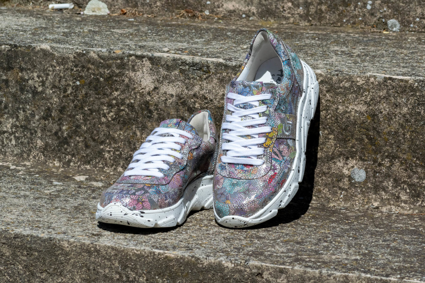 G&T Street - Ezüst mozaik virág női bőr sportcipő