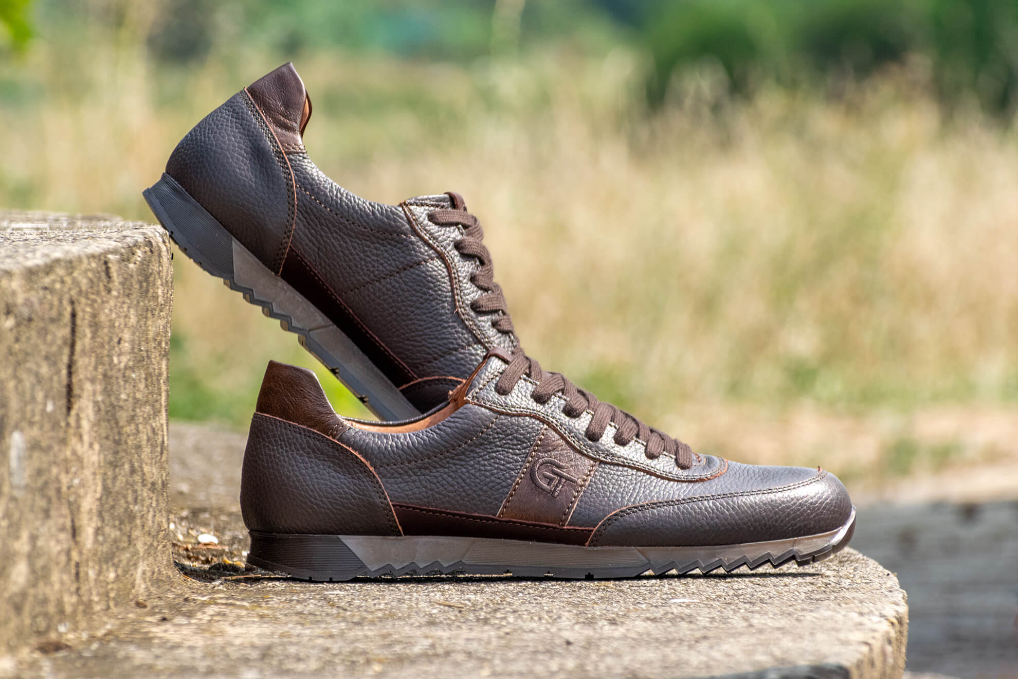 G&T Aktív Mokka bőr sportcipő