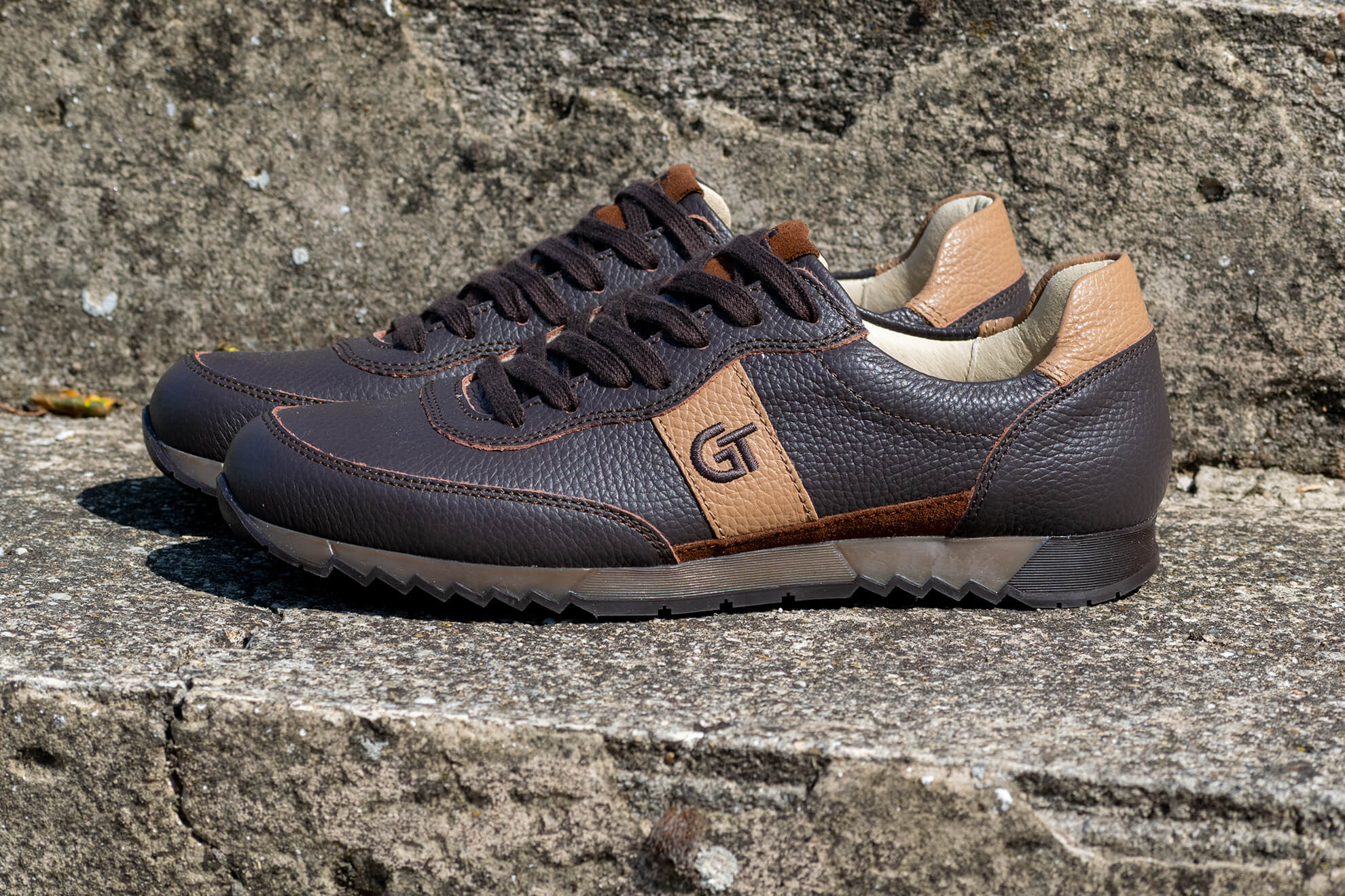 G&T Aktív Espresso bőr sportcipő