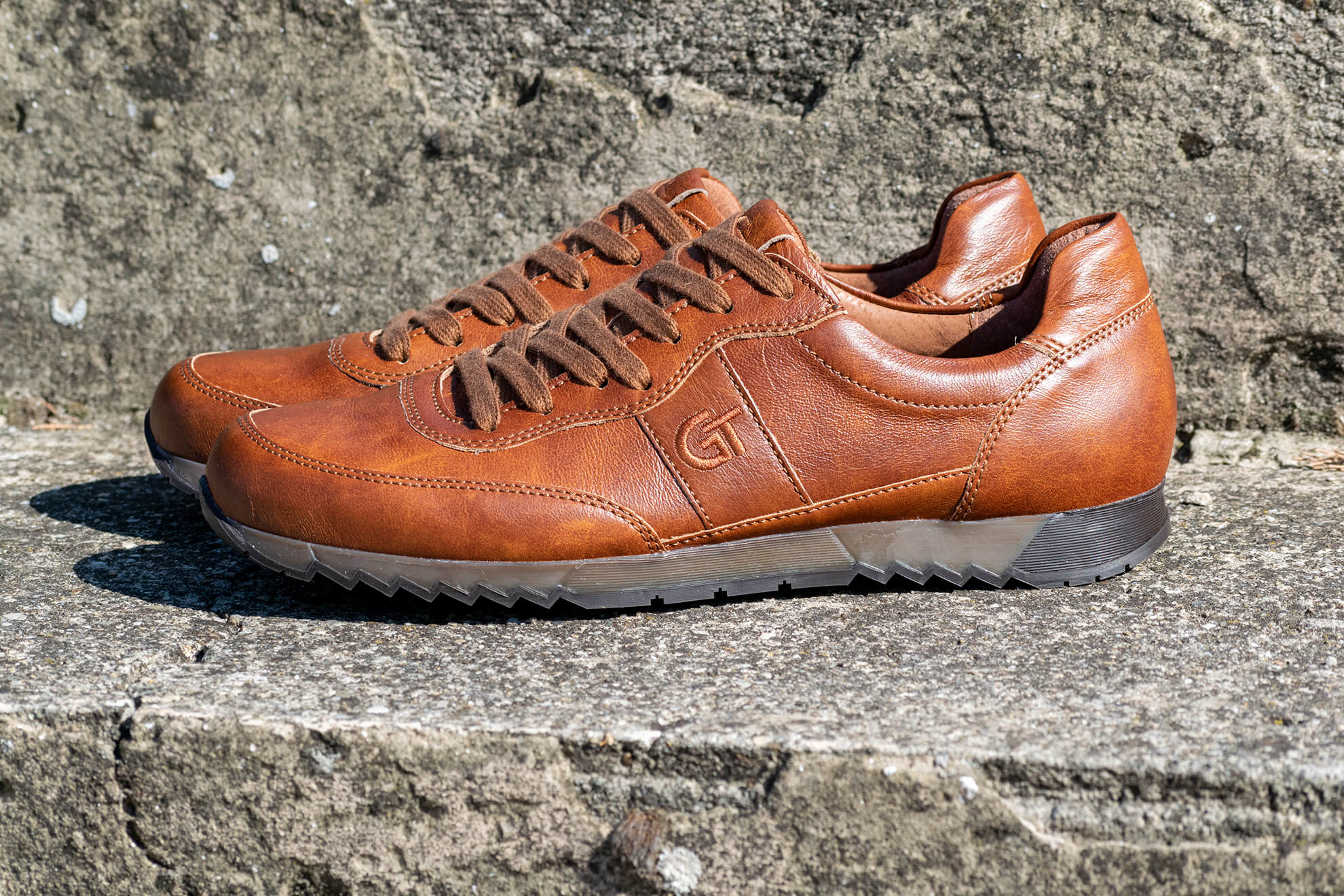 G&T Aktív Aszú bőr sportcipő