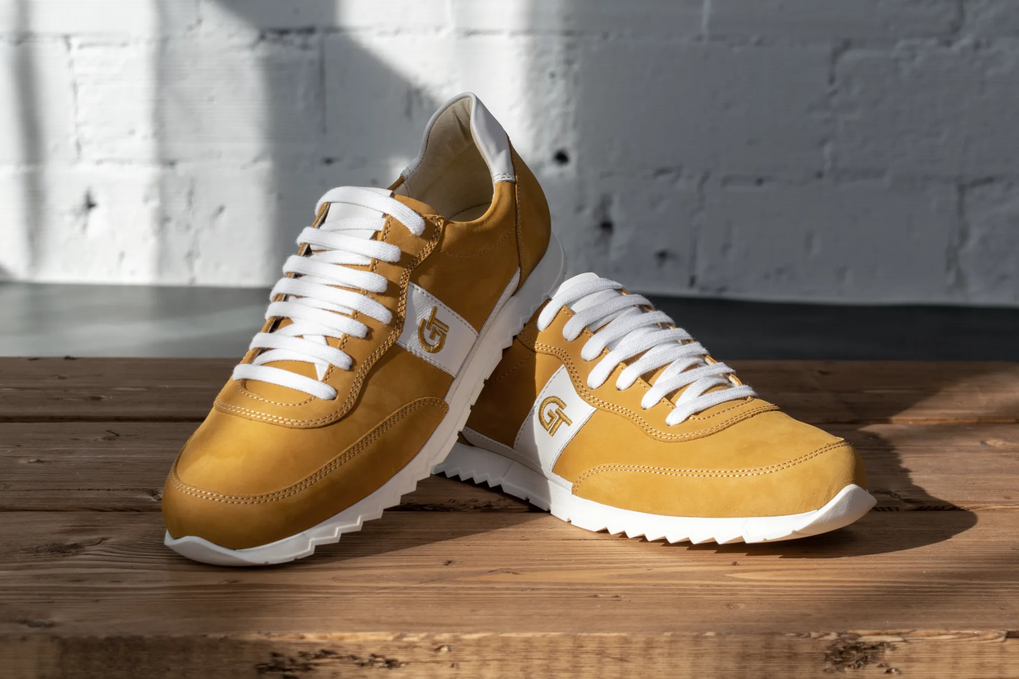 G&T Aktív Camel - Fehér bőr sportcipő