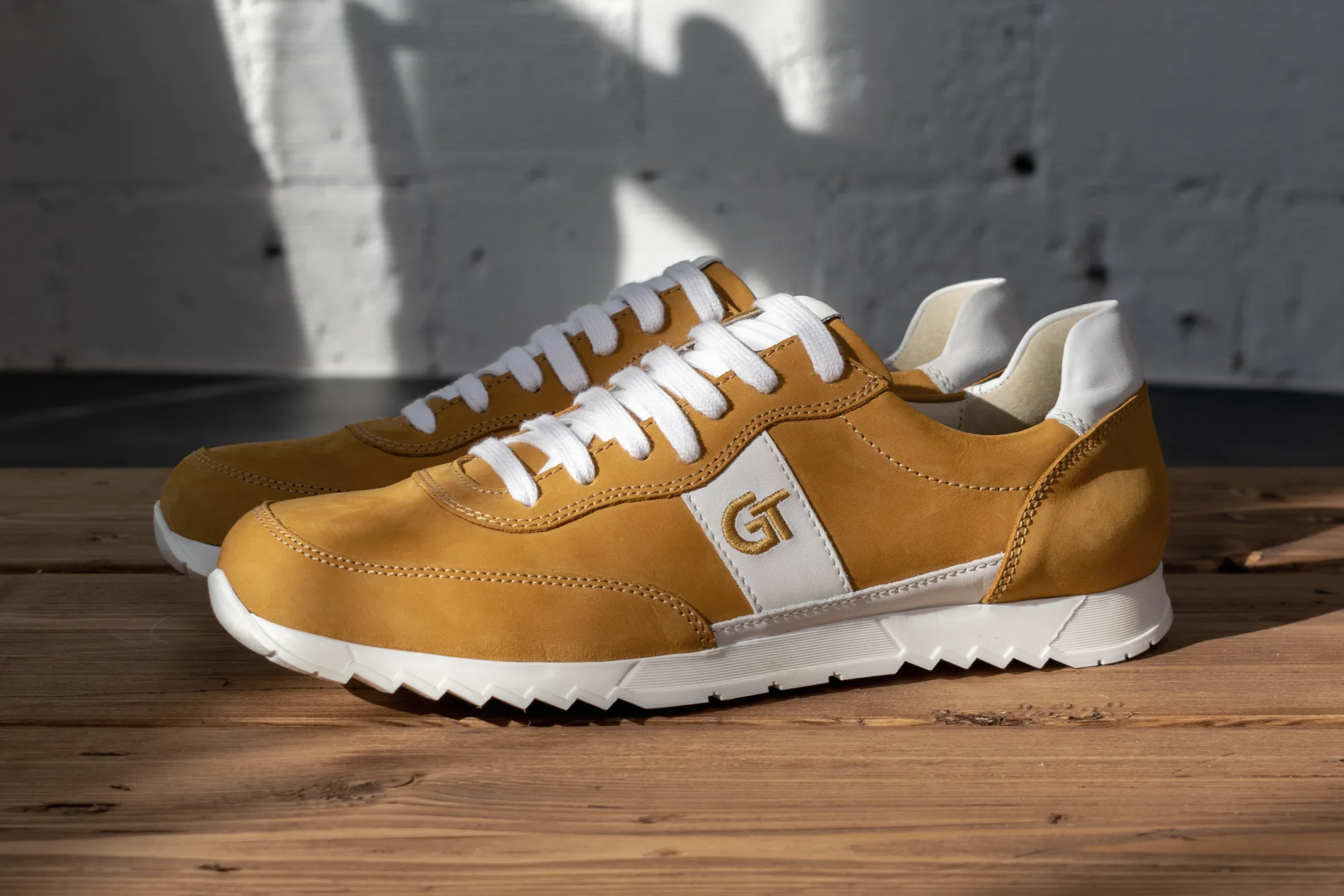 G&T Aktív Camel - Fehér bőr sportcipő