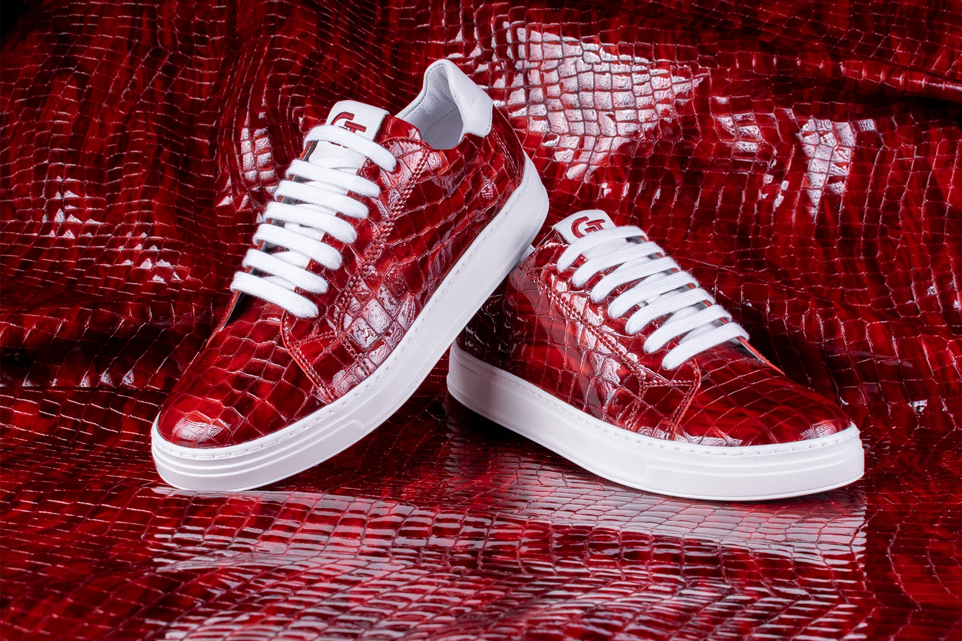 G&T Elit Shiny Red Croc sneakert