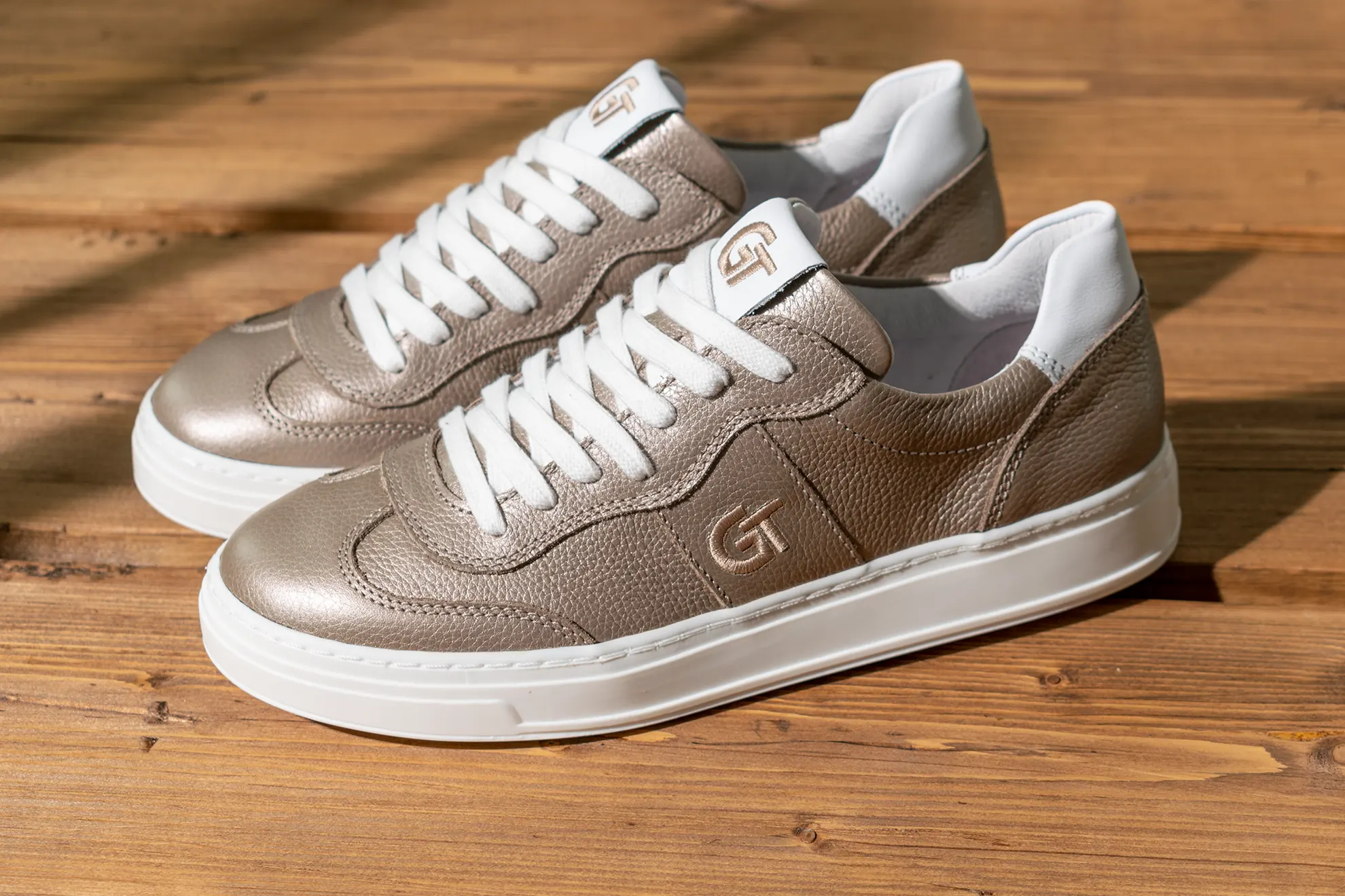 G&T Street Taupe bőr sportcipő