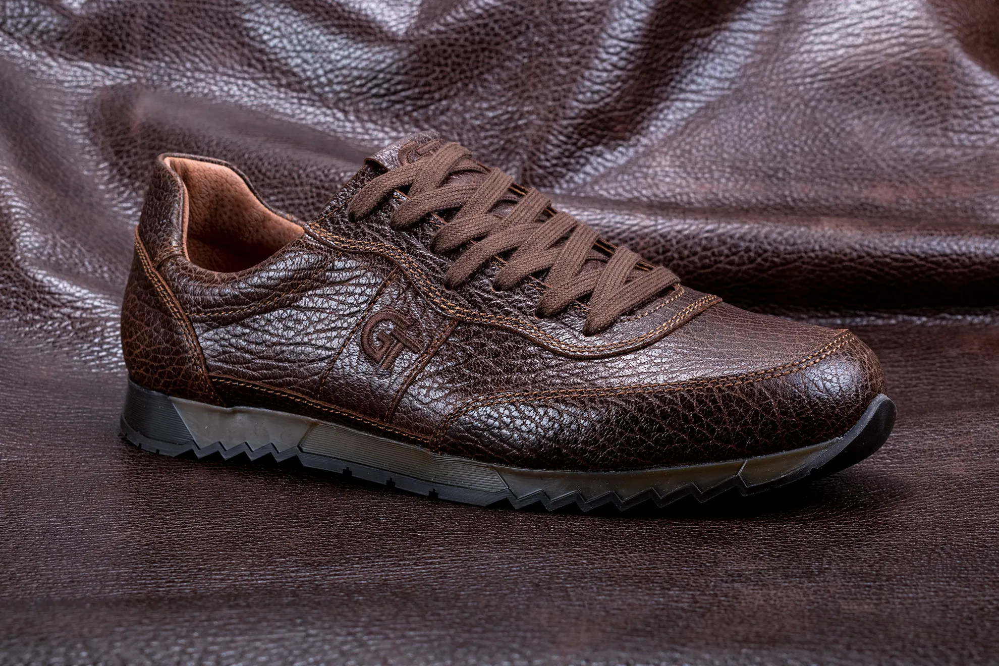 G&T Aktív Heritage - Limitált, sorszámozott bőr sportcipő