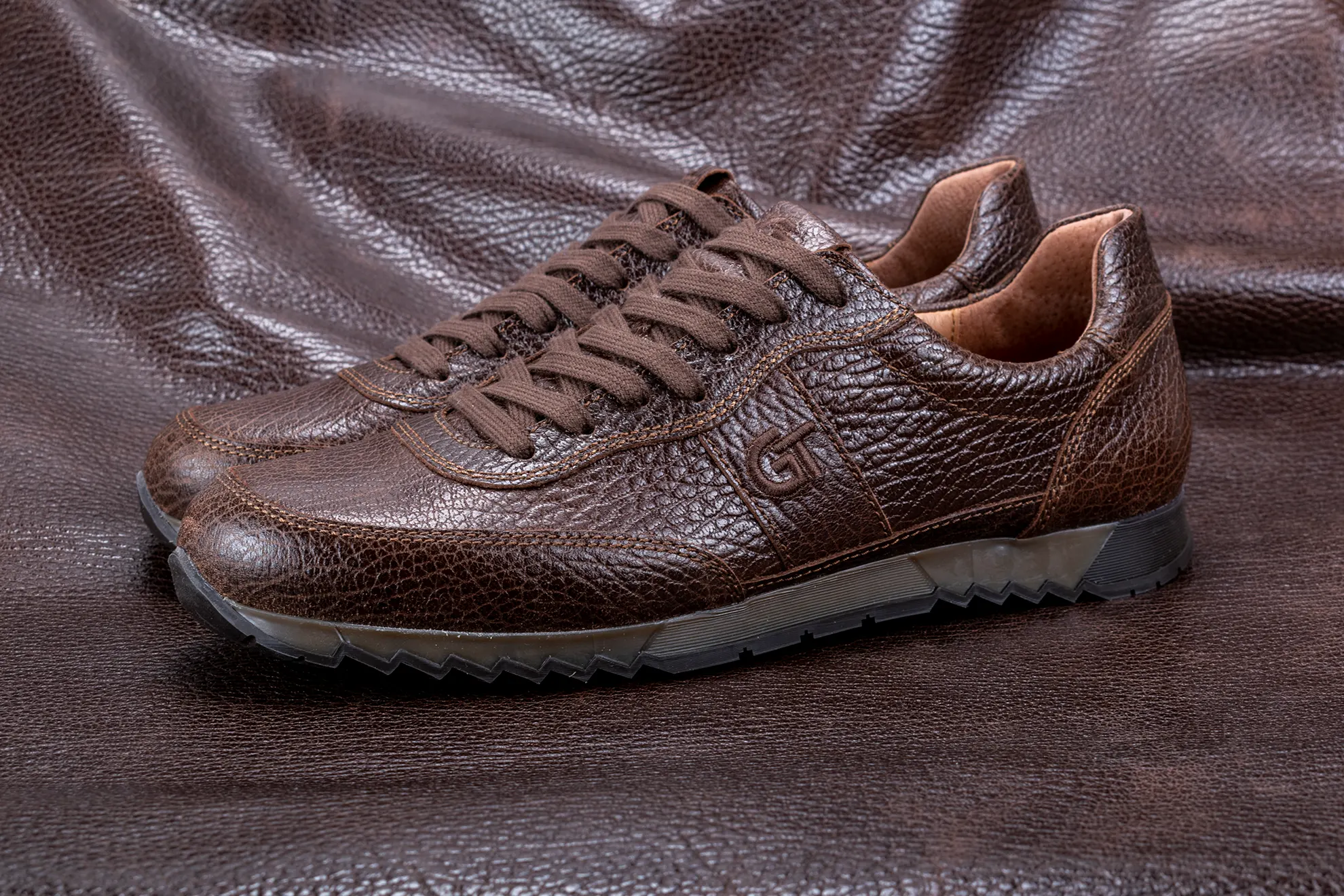 G&T Aktív Heritage - Limitált, sorszámozott bőr sportcipő