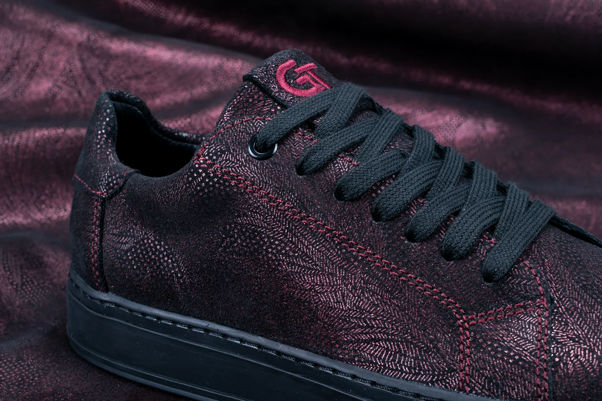 G&T Elit Burgundi Csipke - Limitált, sorszámozott